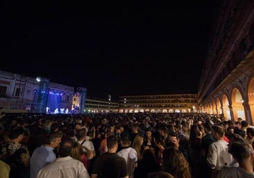 Dónde aparcar en la Noche Blanca del Flamenco 2025: parkings, zonas libres y transporte público