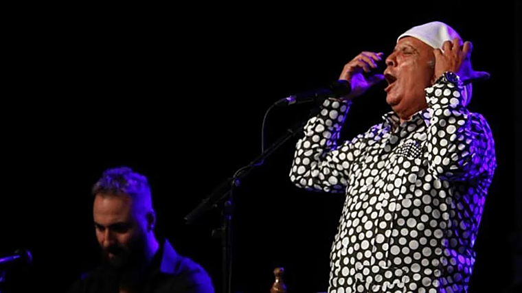 Manuel Moreno Maya, 'El Pele', durante un concierto