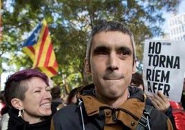 Roger Español, el activista que perdió un ojo durante las cargas del 1-O en Barcelona