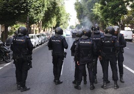 Tres detenidos en nuevos enfrentamientos entre manifestantes del metal y Policía en Cádiz