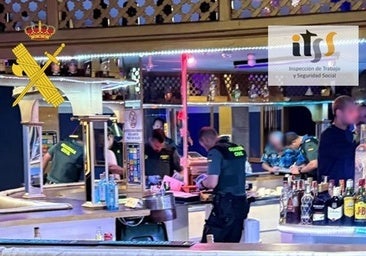Registro en un local de ocio nocturno de Roquetas de Mar (Almería)
