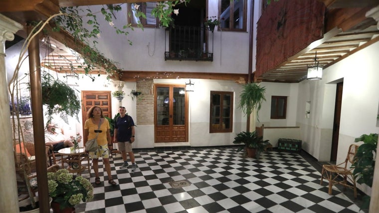 Este patio pertenece a la conocida como 'Casa del Buen Amor'