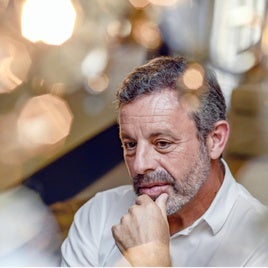 Sandro Rosell, fotografiado en su domicilio de Barcelona