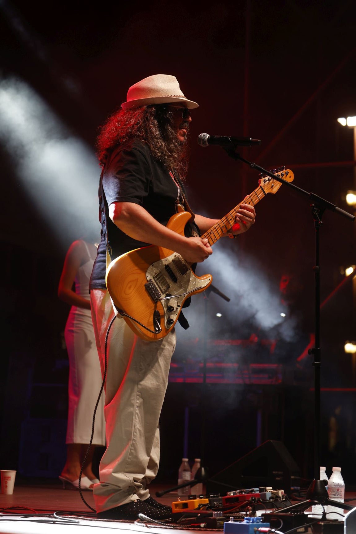 Raimundo Amador y Califato ¾ brillan en la Noche Blanca del Flamenco en Córdoba