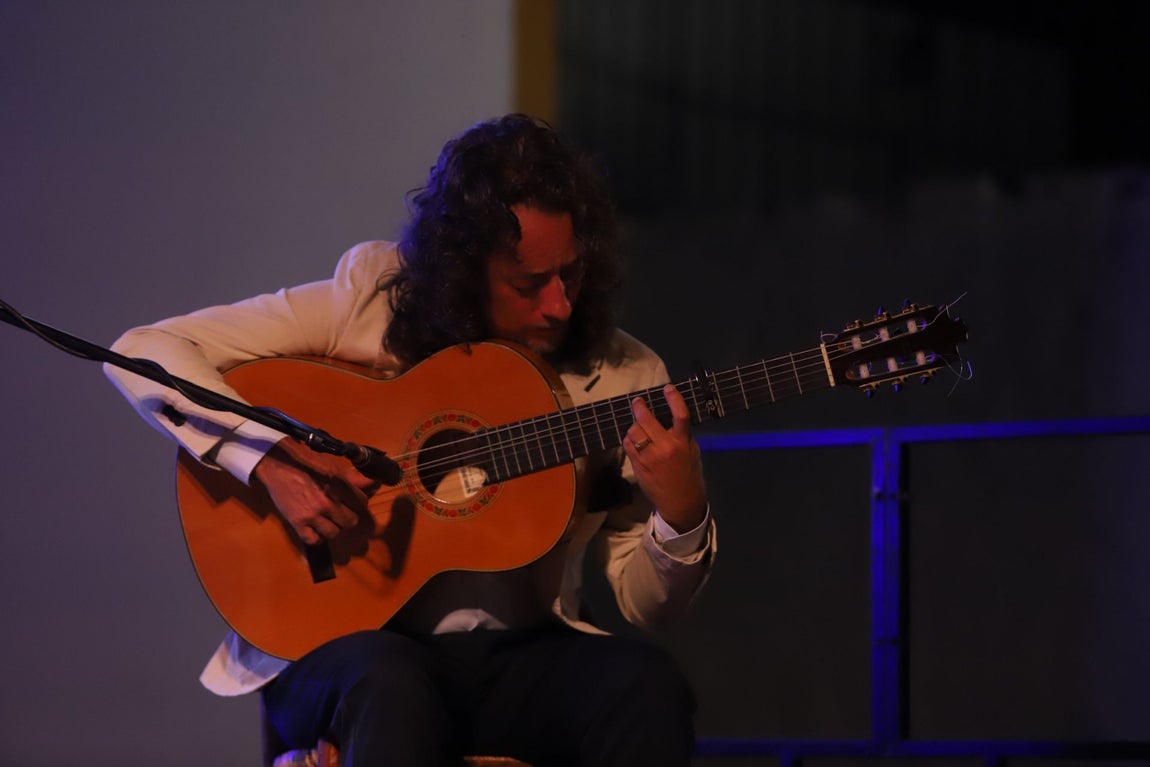 La pureza de Aurora Vargas y la fuerza de Rocío Luna y Rafa del Calli en La Noche Blanca del Flamenco de Córdoba, en imágenes