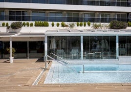 Hospitalizada en la UCI una niña de 14 años ahogada en una piscina y que reanimó su madre, enfermera