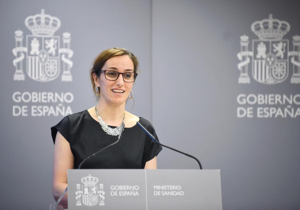 La ministra de Sanidad, Mónica García