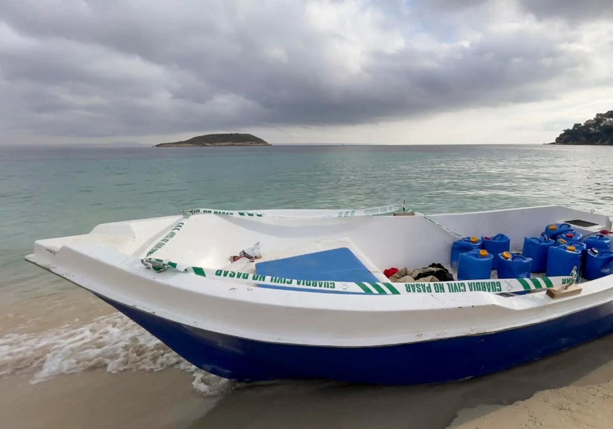 Investigan la aparición de varios cadáveres de inmigrantes atados de pies y manos en aguas de Baleares