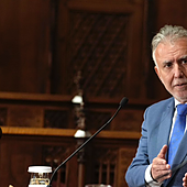 Torres cierra las comparecencias de la comisión de investigación del Parlamento de Canarias