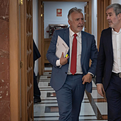 Torres espera que el acuerdo con Canarias para los menores solicitantes de asilo se firme en los próximos días