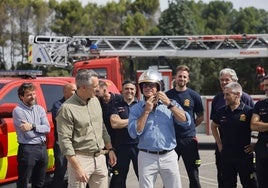 Del Dakar al rescate: el todoterreno de Carlos Sainz al servicio de los bomberos