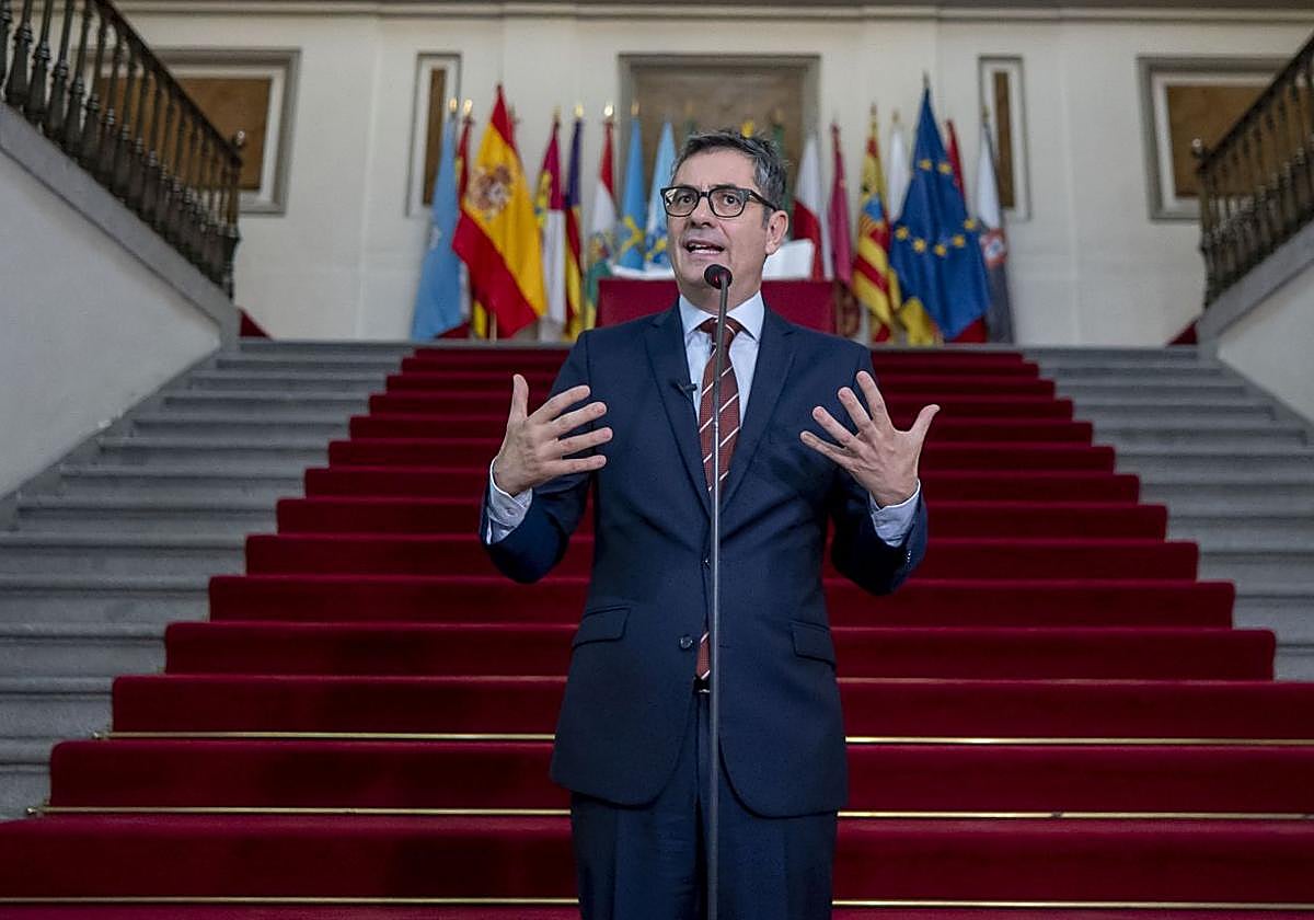 El juez pide al Supremo que impute a Bolaños por la contratación de la asesora de Begoña Gómez