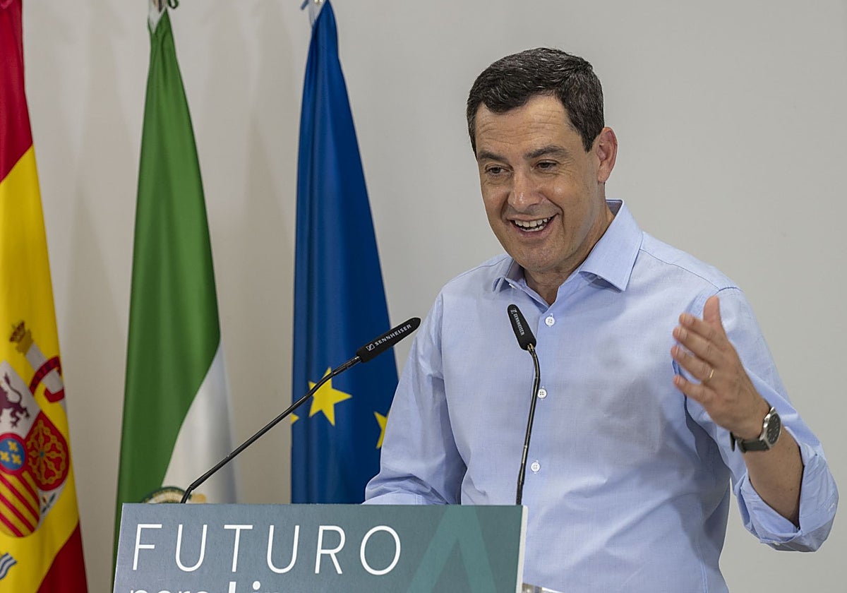 Juanma Moreno, en Jaén.