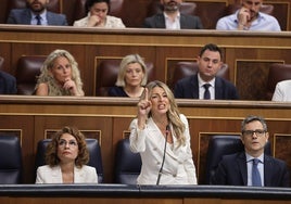 Yolanda Díaz y el «voto de los muertos» en Galicia que nunca benefició al PP de Feijóo en las elecciones autonómicas