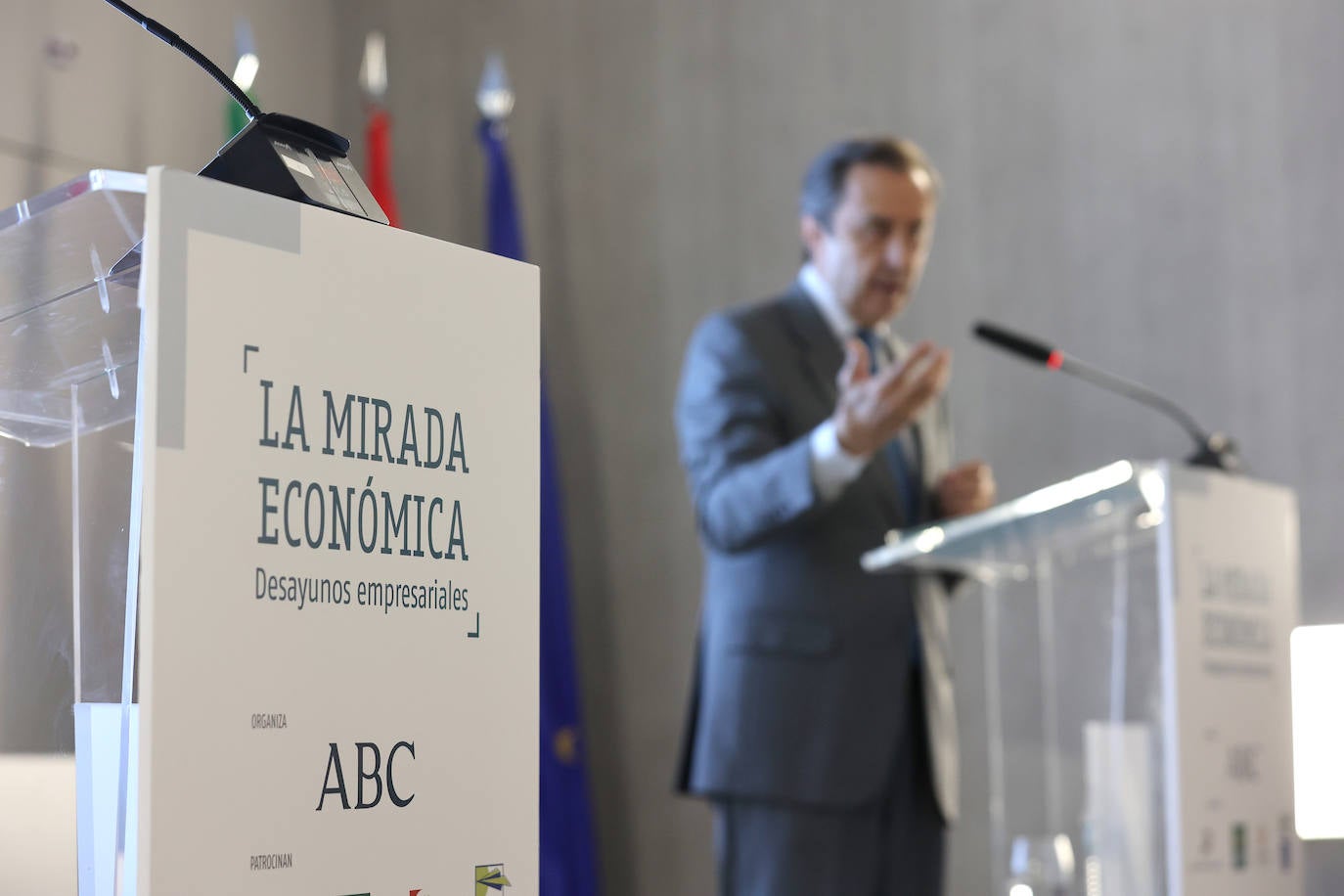 La mejores imágenes de La Mirada Económica de ABC con el presidente de Covap