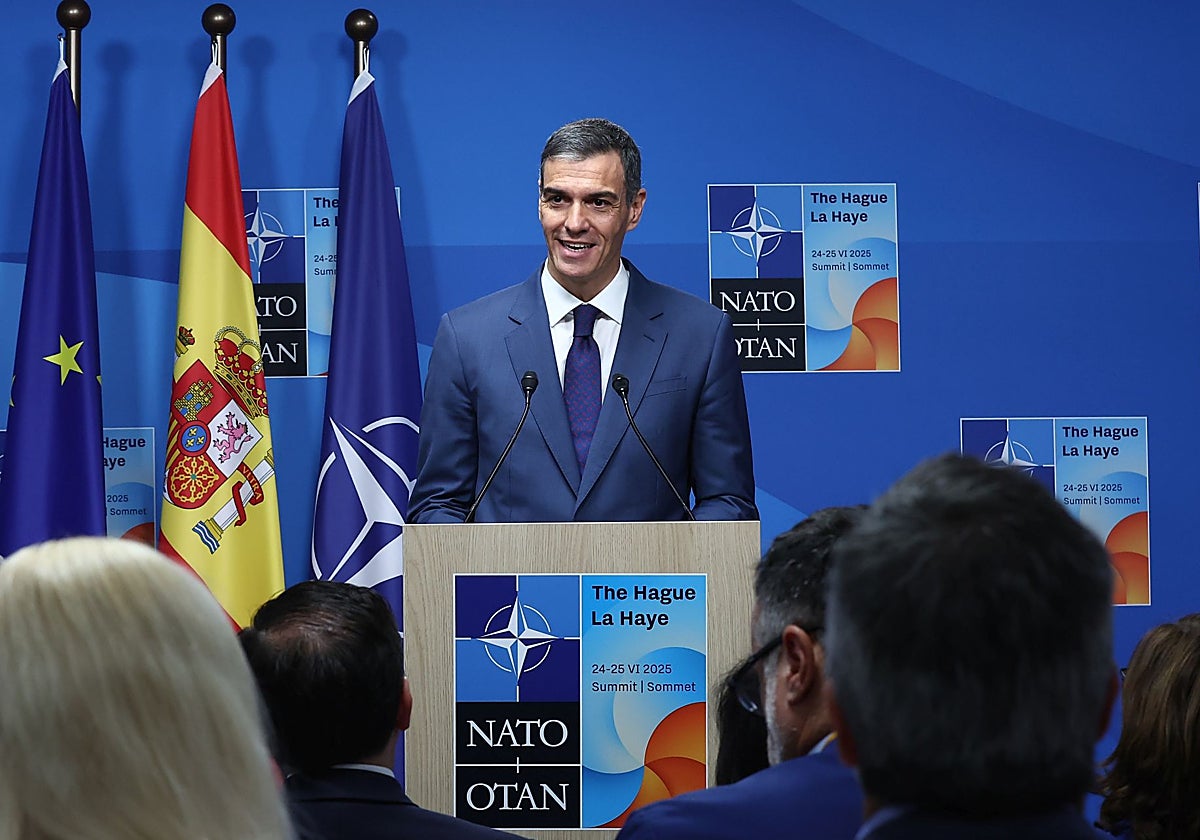 Pedro Sánchez en rueda de prensa tras la Cumbre de la OTAN en La Haya