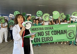 Las enfermeras y los 'fisios' pasan al ataque contra el Gobierno en Toledo: «Nos roba 700 euros al año»