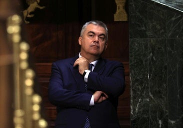 Los contratos como el de Cerdán que no se llevan ante notario suelen buscar ocultar el propietario real de una mercantil