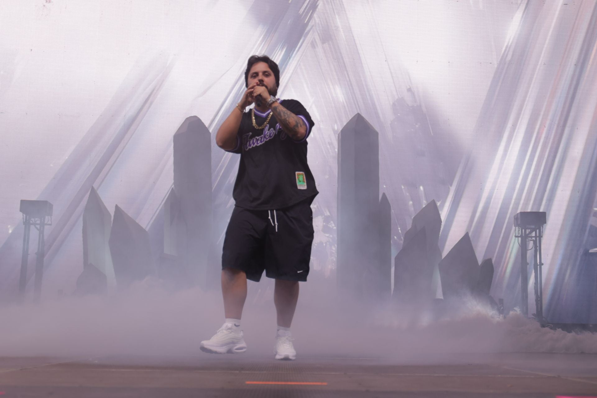 En imágenes, el intenso concierto de Cruz Cafuné en el Córdoba Live