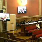 Otras víctimas de la aspirante a 'mossa': «Casi me amputan una pierna por los golpes»