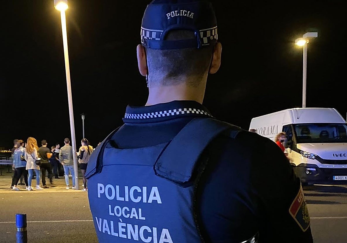 Imagen de archivo de un agente de la Policía Local de Valencia