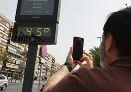 Toda la Comunidad en alerta meteorológica por ola de calor