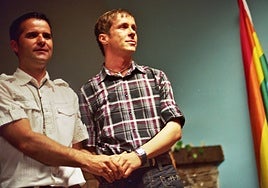 Veinte años del «yo caso» en Campillo de Ranas, cuna del amor sin etiqueta que aún refugia bodas homosexuales en secreto