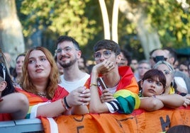 Moreno reivindica «libertad para elegir amar y ser como queramos» en el Día del Orgullo