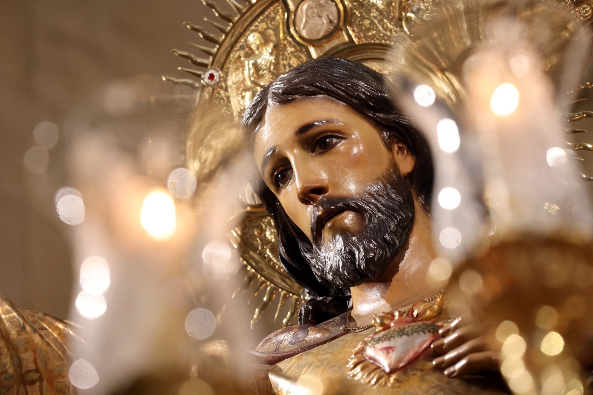 La procesión del Sagrado Corazón de Jesús por el Centro de Córdoba, en imágenes