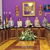 Minuto de silencio en honor a la víctima en el pleno del Ayuntamiento de Jaén