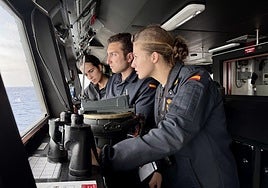 La Princesa Leonor pone fin a su formación en la fragata Blas de Lezo y se embarca de nuevo en el Elcano