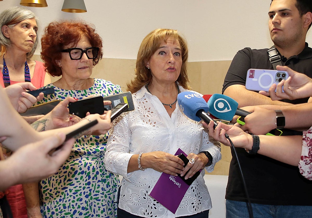La presidenta del Tribunal Superior de Justicia de Castilla y León, Ana del Ser, visita el centro de atención y asistencia integral 24 horas a víctimas de violencia sexual de León