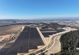 Naturgy pone en marcha su fotovoltaica de Ocaña y opera ya 1.200 MW renovables en Castilla-La Mancha