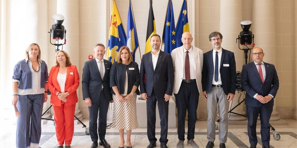El Presidente del Parlamento de C-LM reclama a la Unión Europea más medidas contra despoblación