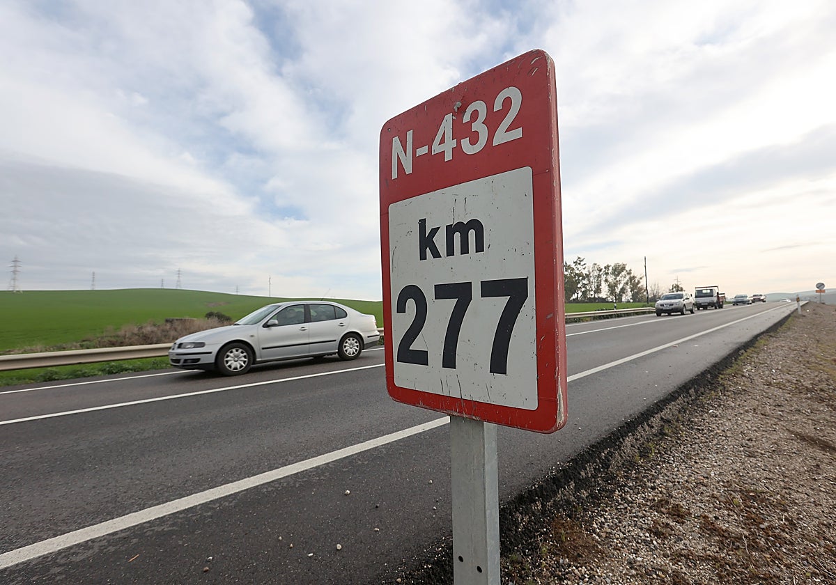 Un tramo de la N-432 entre Córdoba y Granada
