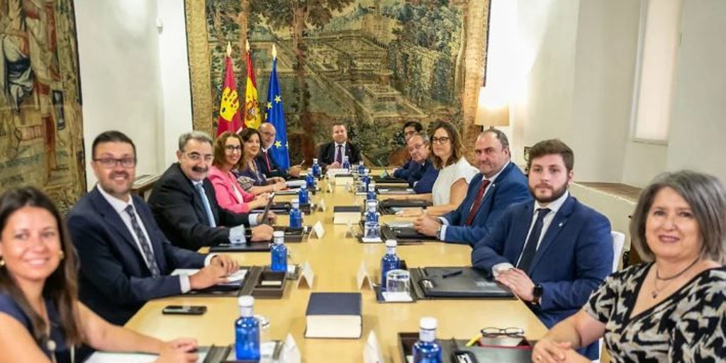 Castilla-La Mancha aprobará el martes subir el sueldo un 0,5% a los funcionarios con carácter retroactivo