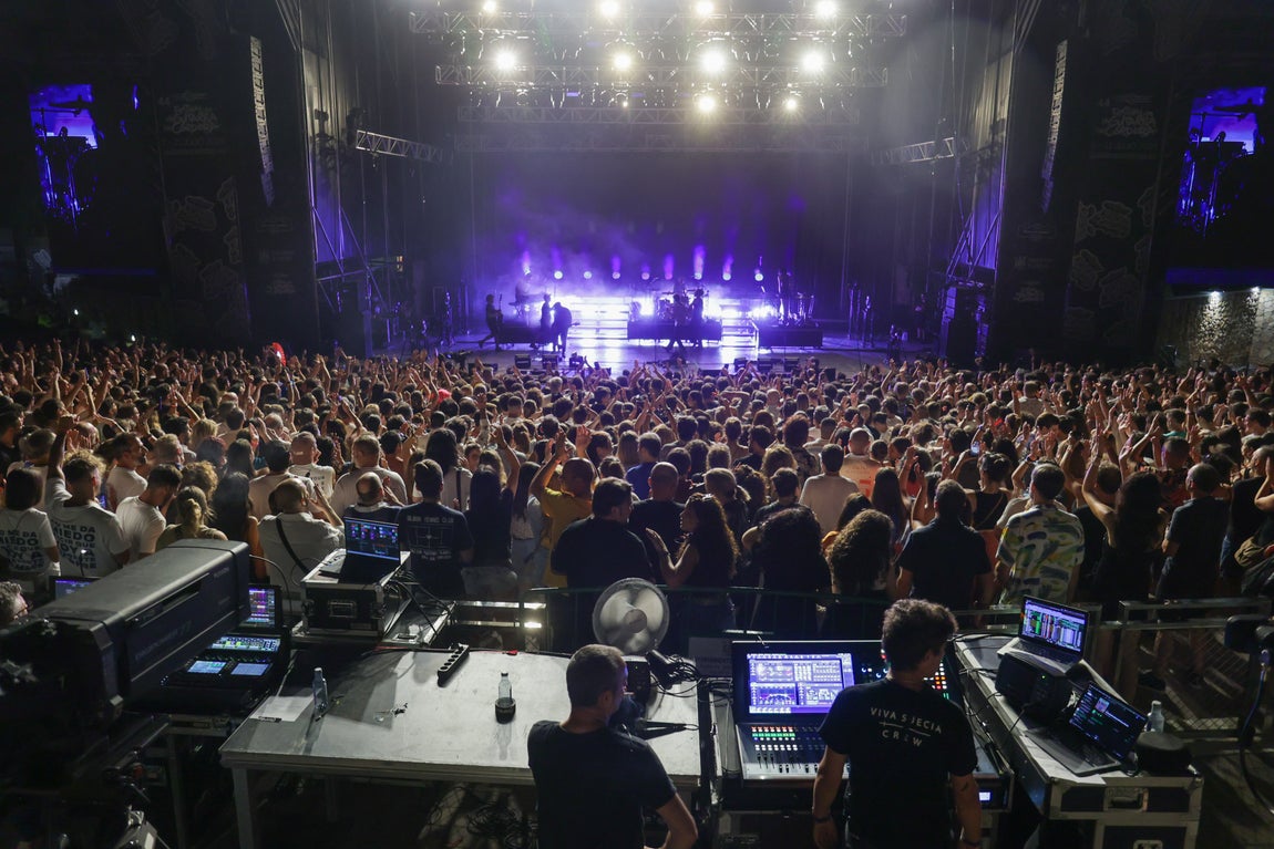 Las mejores imágenes del concierto de Viva Suecia en el Festival de la Guitarra de Córdoba