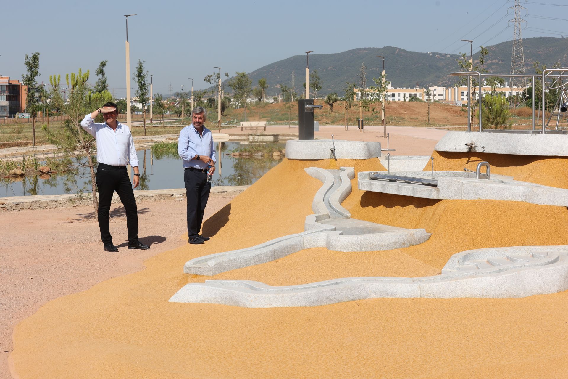 Así ha quedado el nuevo parque del Canal de Córdoba, en imágenes