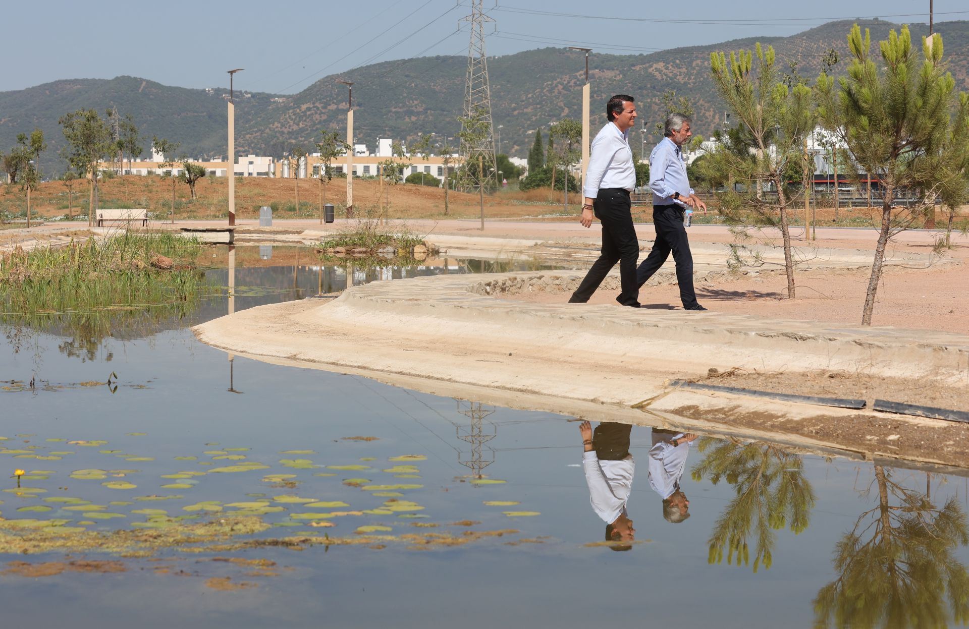 Así ha quedado el nuevo parque del Canal de Córdoba, en imágenes