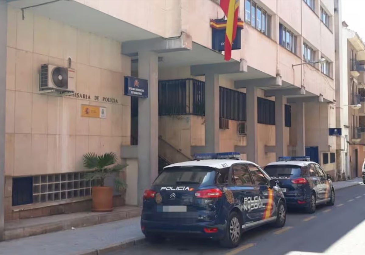 Policía Nacional de Linares