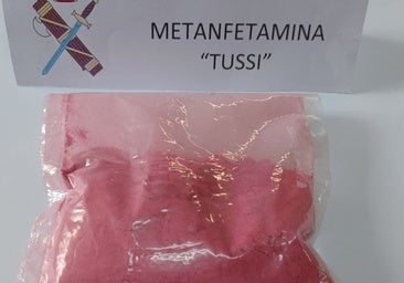 De Moralzarzal a Estados Unidos: desmantelan una red criminal que enviaba cocaína rosa en lámparas y altavoces