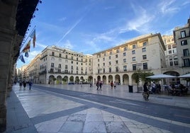 Condenado a tres años de prisión por intentar matar a tiros a un hombre en Alicante: «Te voy a poner a bailar»
