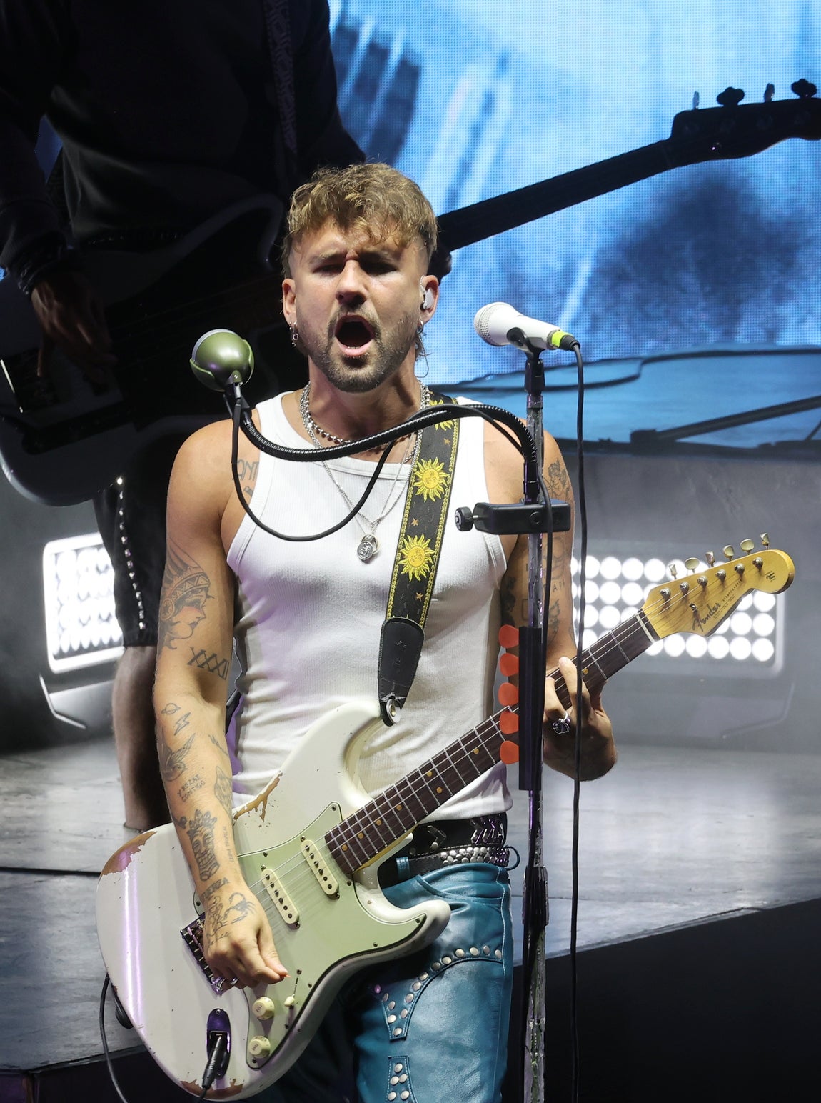 Dani Fernández pone bocabajo el Festival de la Guitarra de Córdoba, en imágenes