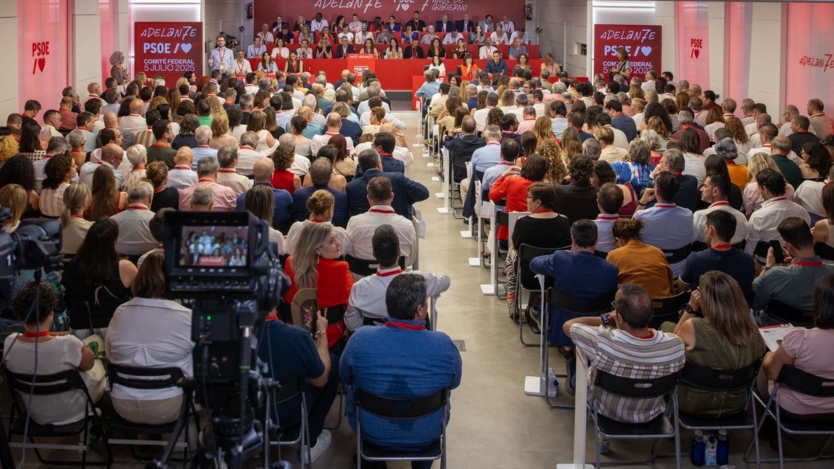 Sánchez recompone el PSOE sin prescindir del dos de Cerdán en una jornada marcada por la renuncia de Salazar