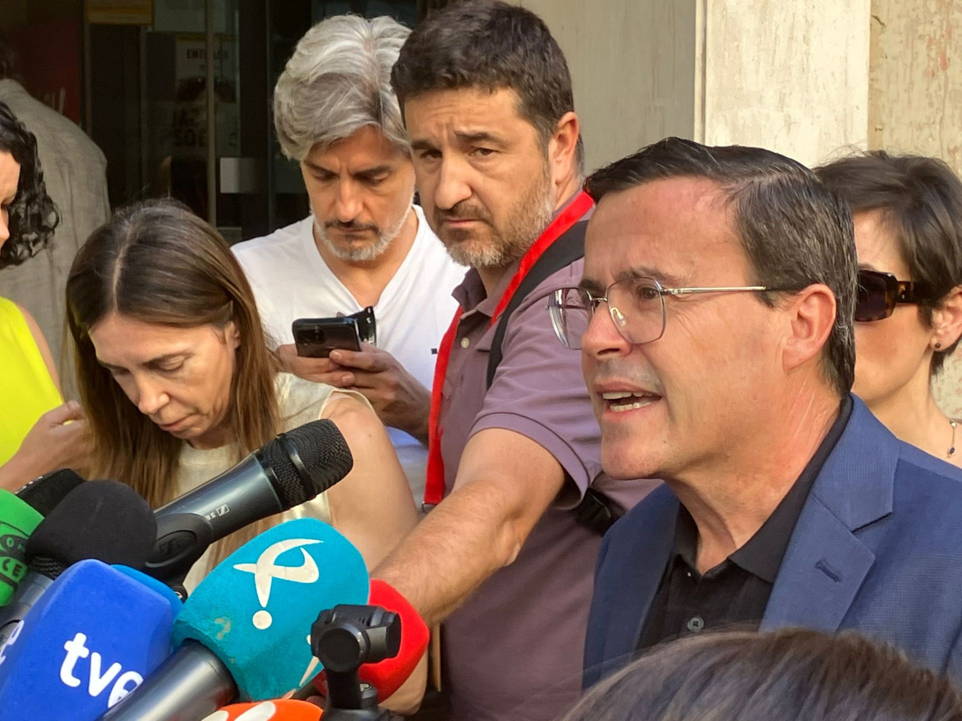 El secretario general del PSOE extremeño, Miguel Ángel Gallardo, en su llegada a Ferraz