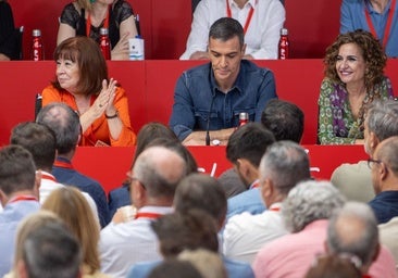 Sánchez intenta sacar cabeza contra la corrupción y el machismo mientras otro de sus colaboradores se ve salpicado