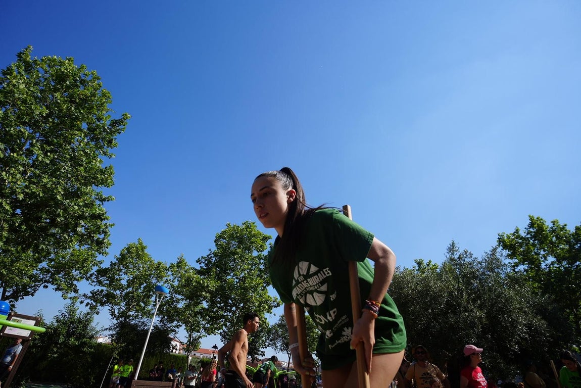 Las Olimpiadas Rurales reviven en Añora el juego más tradicional, en imágenes