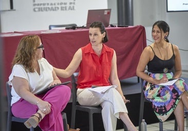 El Gobierno regional hace un llamamiento a empresas y poderes públicos para impulsar iniciativas que fomenten proyectos de teatro clásico