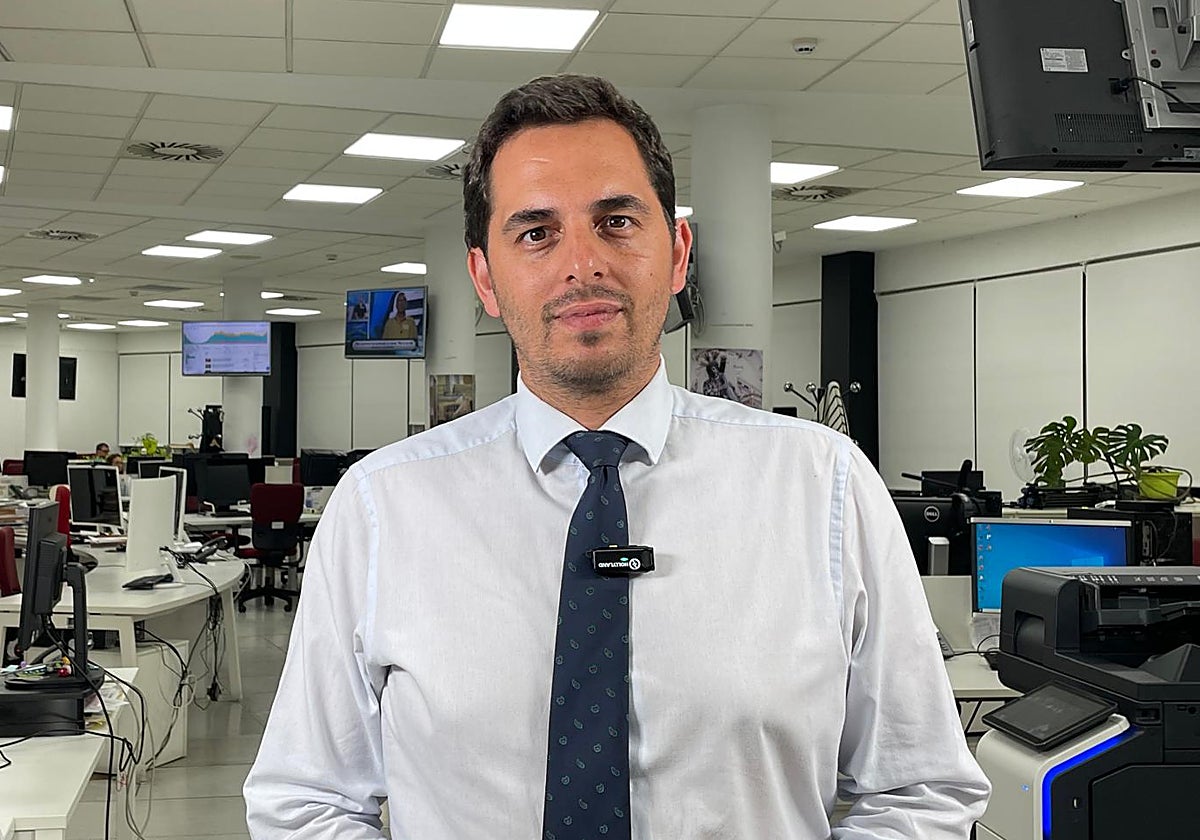 Javier Macías: «Sánchez necesitaba un títere y encontró a Juan Espadas»