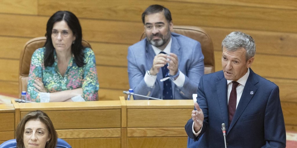 Rueda ve a la oposición en Galicia como parte de «la orquesta del Titanic» que se hunde con Sánchez